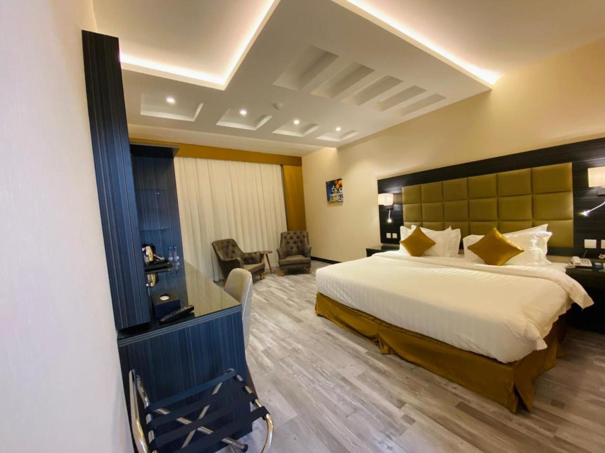Y Platinum Hotel Medina Ngoại thất bức ảnh